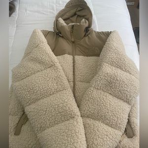 Brand New The North Face High Pile Nuptse Jacket Size Large